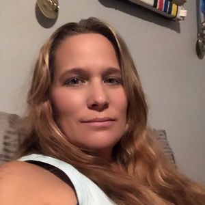 Meet your Posher, Nickie